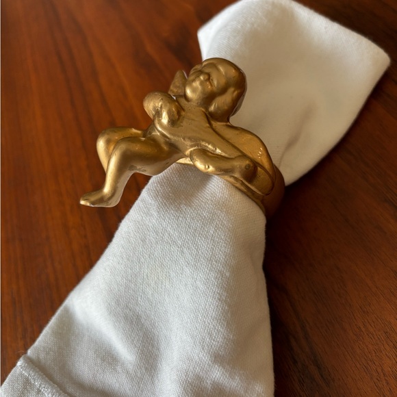 Vintage Cherub Napkin Rings - Gold Painted Porcelain Angels Set of 12 Dining - Picture 5 of 12